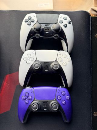 Consola PS5 + 3 Mandos