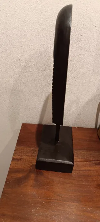 Figura africana de madera