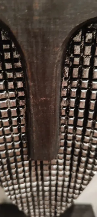 Figura africana de madera