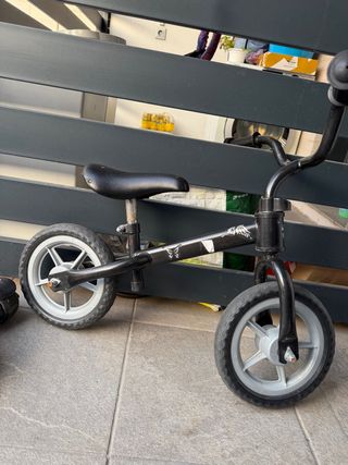 Bicicleta de equilibrio infantil