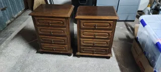 Mesitas de noche de madera