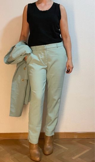 Traje Stradivarius chaqueta y pantalón