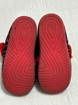 Zapatillas casa Spiderman niño Talla 25