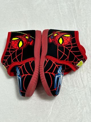 Zapatillas casa Spiderman niño Talla 25