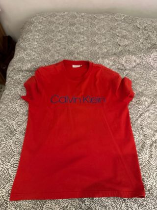 Camiseta Calvin Klein Roja