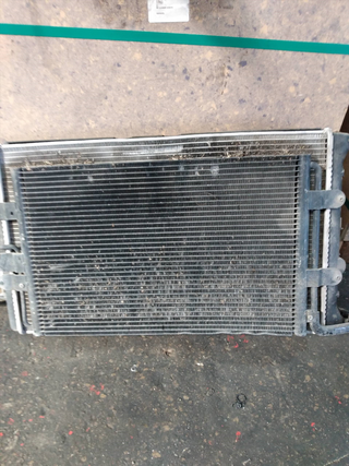 CONDENSADOR / RADIADOR AIRE ACONDICIONADO VOL