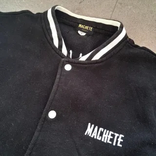 Cazadora Machete Skateboard Negra y Blanca