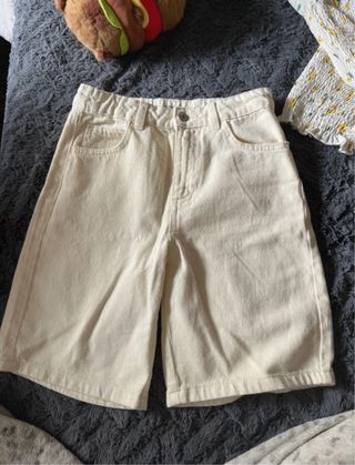 Bermuda blanca sin estrenar Talla XXS