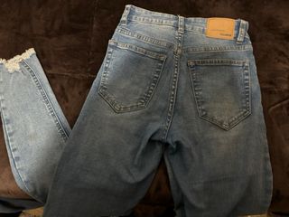 Vaqueros pitillo Pull&Bear azules