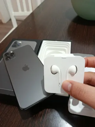 iPhone 11 Pro Max 256GB Gris
