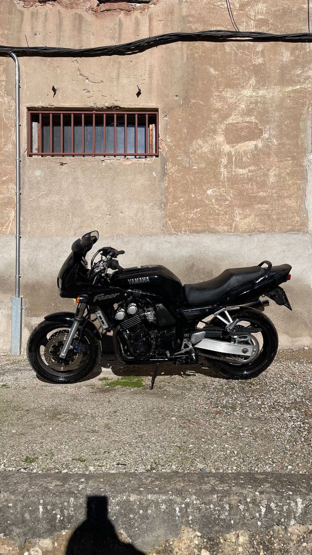 Yamaha Fazer 600