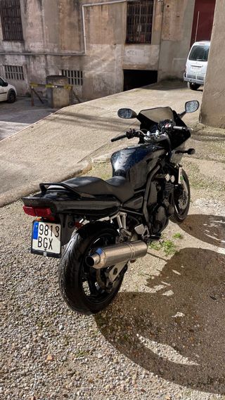 Yamaha Fazer 600
