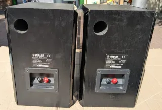 Altavoces Yamaha NX 100