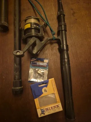 Lote de 3 cañas de pescar