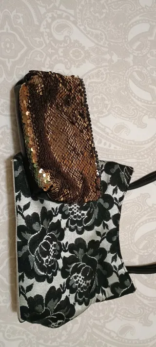 Bolso de fiesta encaje blanco y negro