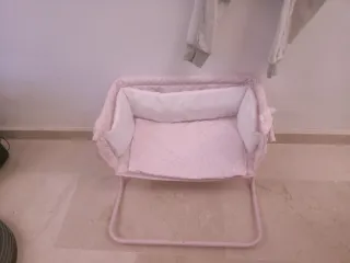 Trona y cama para muñecas