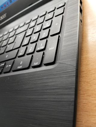 Portátil Acer Aspire 3 A315-53