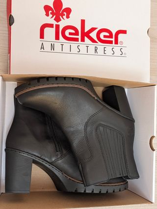 Botines Rieker Mujer Cuero Negro Talla 39, NUEVOS