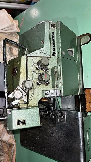 Macchina da cucire industriale Yamato