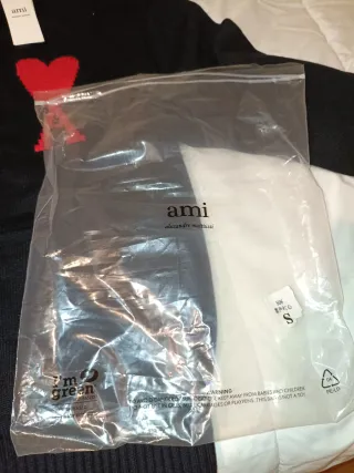 Sudadera Ami Paris Corazón Rojo