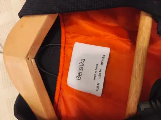 Chaqueta Bomber Bershka Negra Talla M