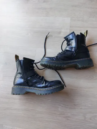 Botas Dr. Martens niña Talla 32