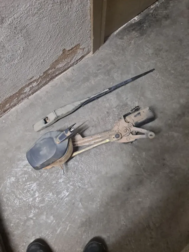 Limpia parabrisas Mercedes W201 190