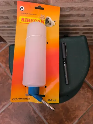 Bebedero para mascotas 500 ml