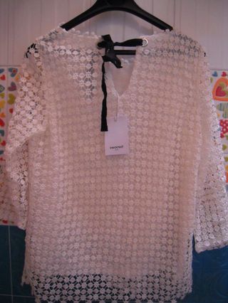 Camiseta Guipur Crudo Talla S/M