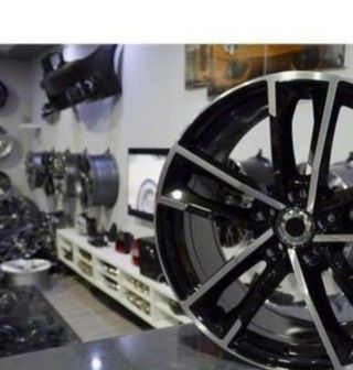 JUEGO DE 4 LLANTAS 18 S5 NEGRA AU033 rmb810834