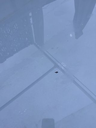 Mesa de terraza cristal y mimbre