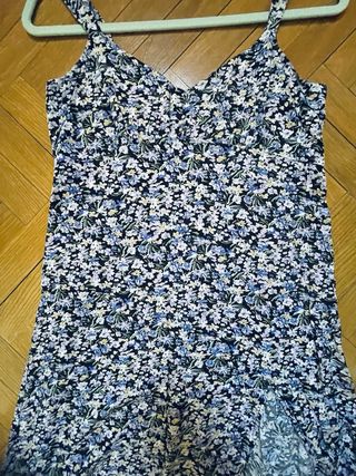 Vestido floral abierto