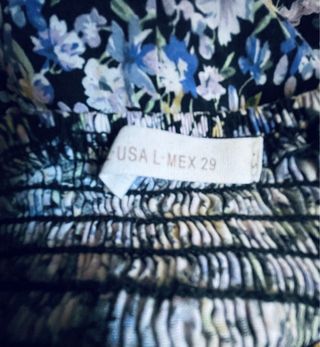 Vestido floral abierto