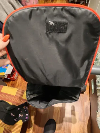 Triciclo infantil con mochila