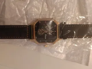 Relojes HKUN Hombre Negro y Dorado