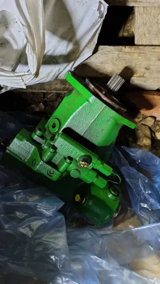 Bomba Hidráulica John Deere 7020 7030