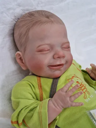 Bebé Reborn con certificado