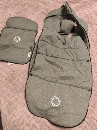 Saco para silla Bugaboo Camaleón Gris y rodapiés