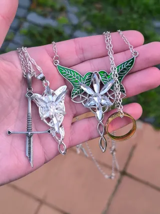 Gran lote de collares The lord of The rings