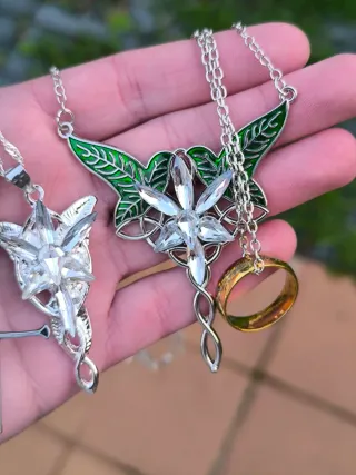 Gran lote de collares The lord of The rings