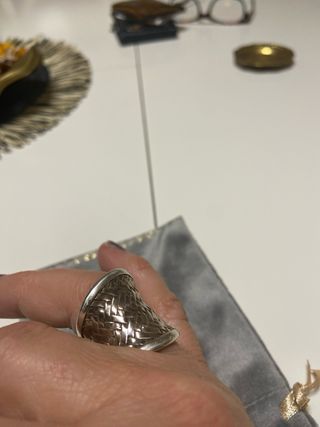 Sortija Plata 925 Trenzada Vistosa es ajustable