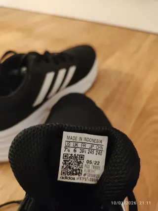 Zapatillas Adidas running Galaxy 6 mujer. Nuevas.