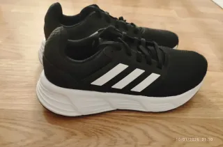 Zapatillas Adidas running Galaxy 6 mujer. Nuevas.