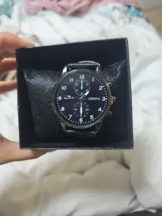 Reloj Geneva Negro Elegante