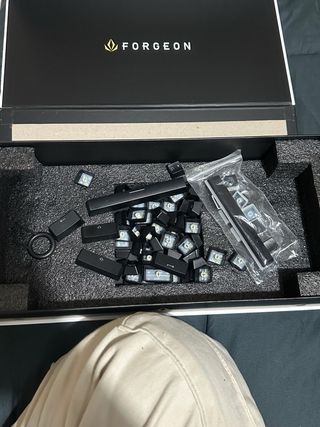 Teclado Mecánico Forgeon Clutch 60%