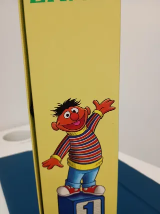 Figura Epi NECA Coleccionista Detallada sin abrir