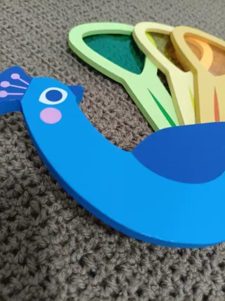 Juguete Montessori Pavo Colores