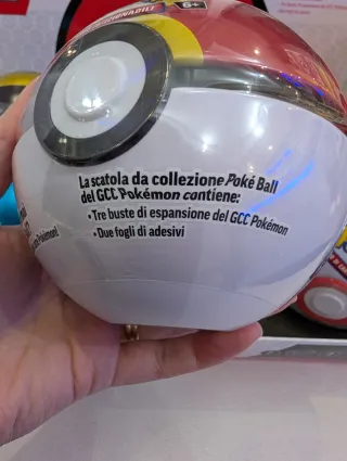 Poké Ball Gioco di Carte Collezionabili