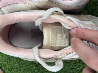 Zapatillas Puma Talla 43 Blancas y Rosas