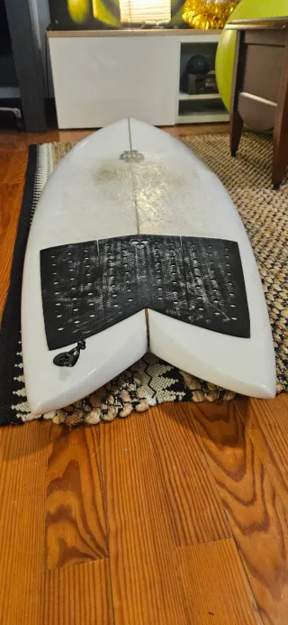 Tabla Surf Fish Twin Peta